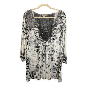 One World Blouse Women's Size 2X Boho Tunic Embellished Black White